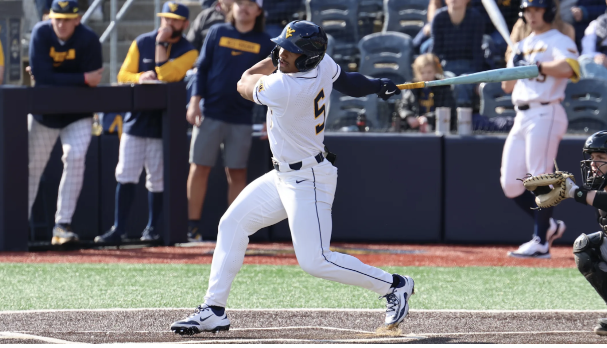WVU Baseball Completes Sweep, Advances to 12-0.